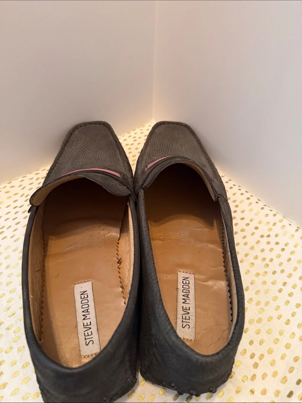 Steve Madden Black Pebbled Leather Slip-On Loafers with Red Stripe